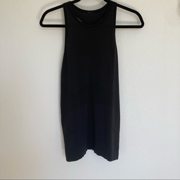 lululemon athletica Tops - Lululemon Black Racerback Tank Top Size 6